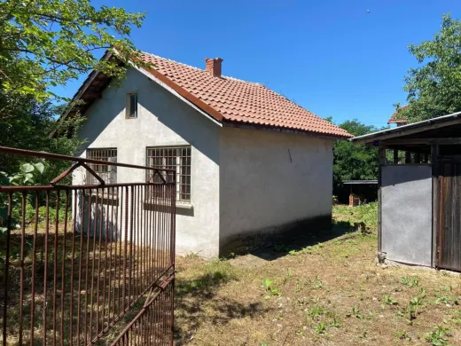 Продава Къща 200кв-Долно Белотинци Община Монтана Област Монтана-България