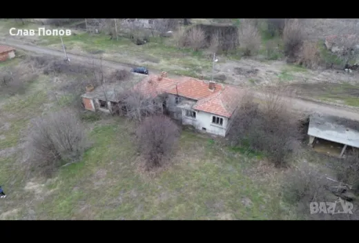 Продава Къща 8000кв-Загорци Община Нова Загора Област Сливен-България