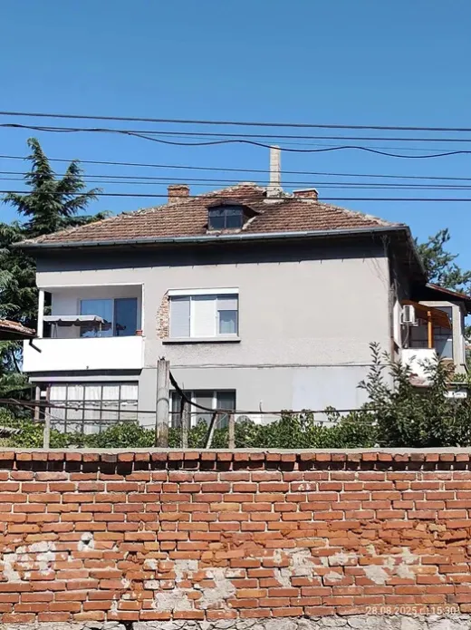 Продава Етаж от къща 90кв-Първомай Община Първомай Област Пловдив-България